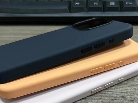 丁青苹果14维修站分享iPhone14手机壳能直接给iPhone15用吗?