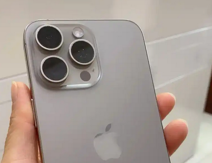 丁青iPhone15序列号查询分享如何查找苹果15手机序列号的位置 